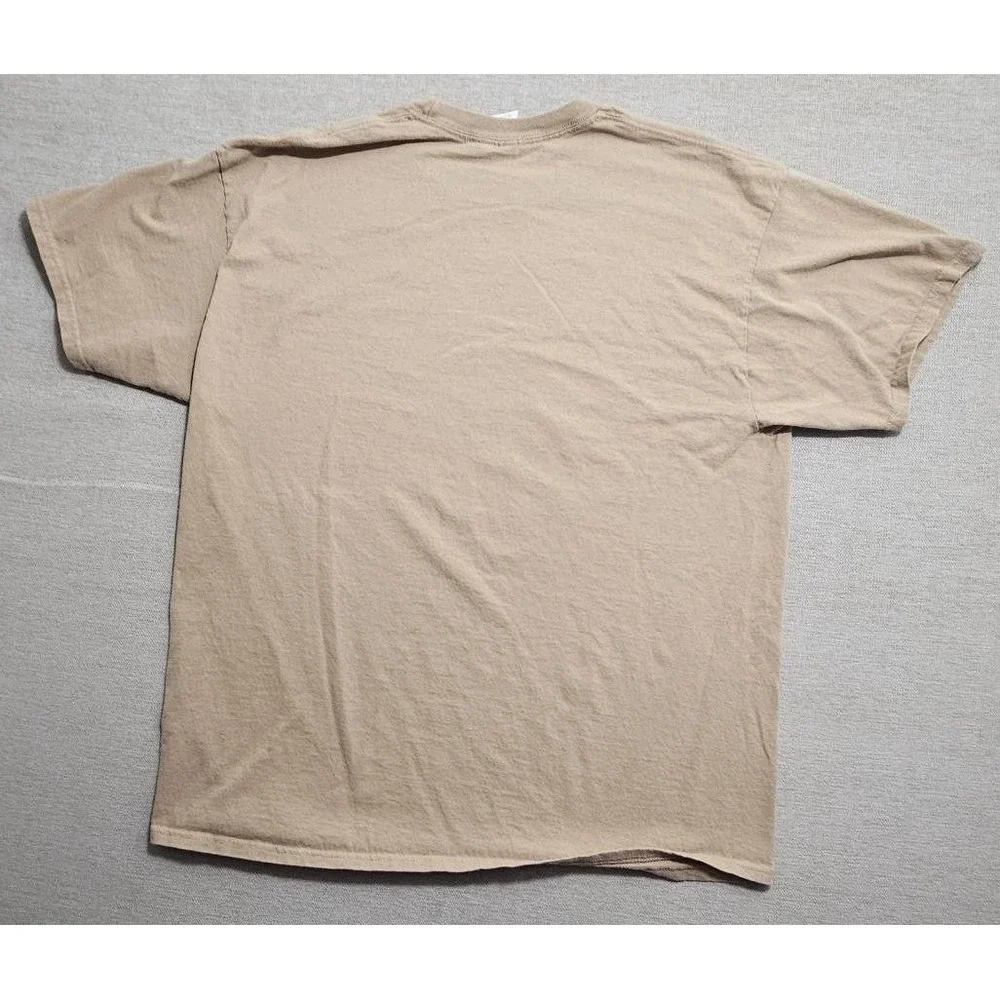 Port & Company Kelly Oubre‎ Jr Graphic T-Shirt Mens XL Tan NBA Basketball Tee